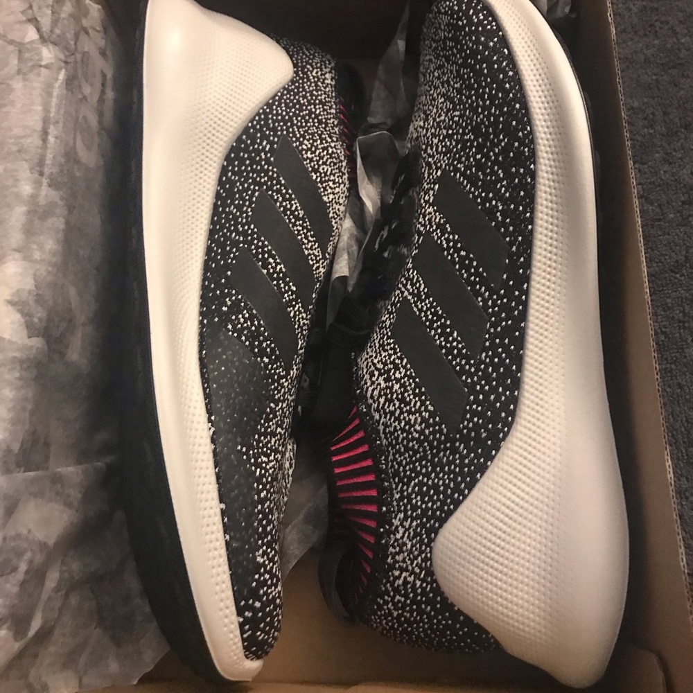 Women’s power bounce adidas. Brand new with box.